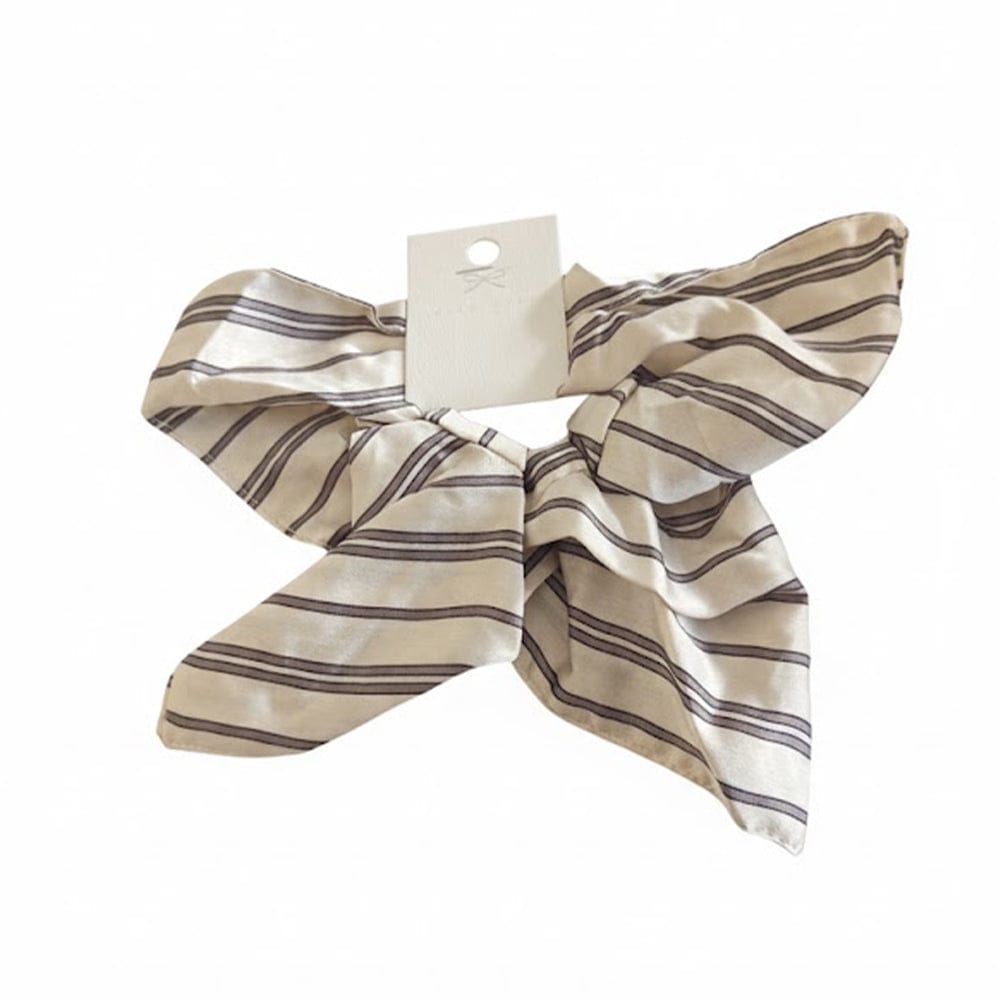 Alpha 55 Chouchou satin carré – Élégant et tendance