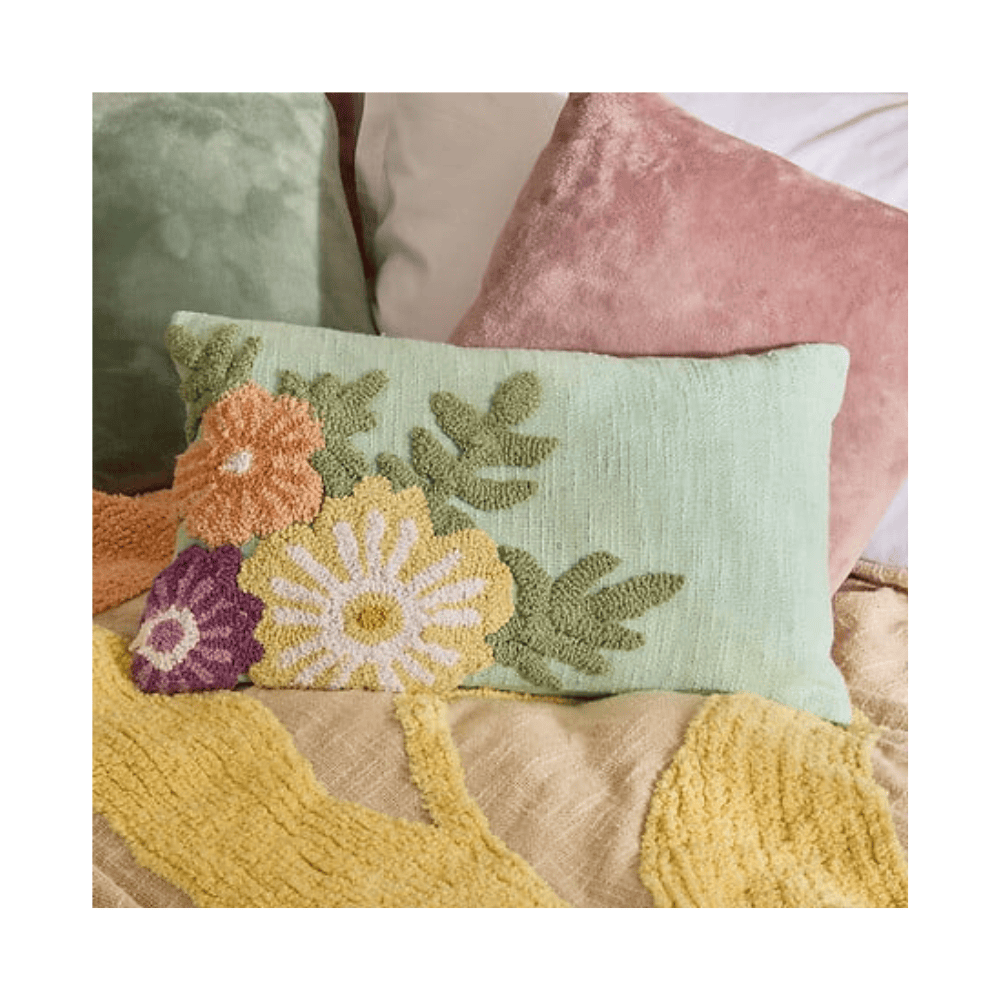 Alpha 55 Coussin Fleurs Sauvages vert décoratif