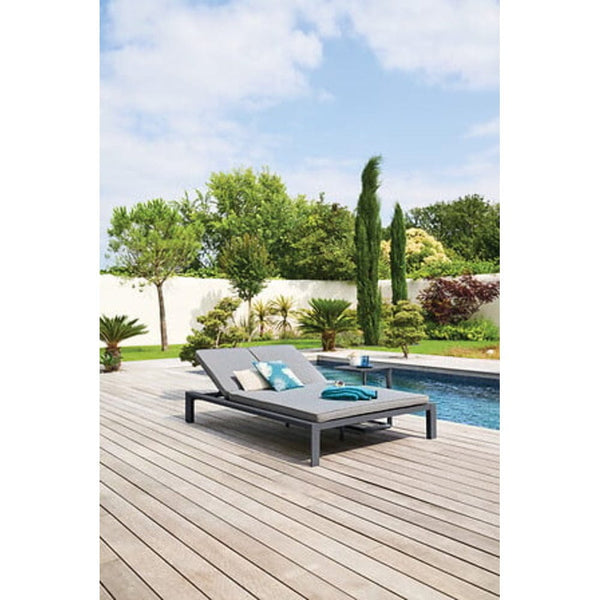 Alpha 55 Gris Graphite Lit de piscine double "Evasion"