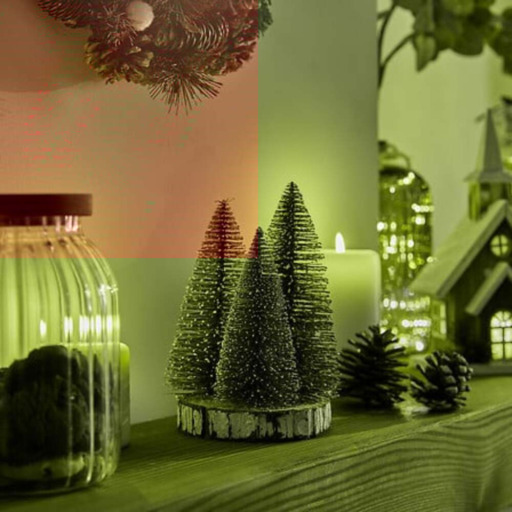 Alpha 55 vert Lot de 3 sapins verts sur rondin – Déco de table Noël