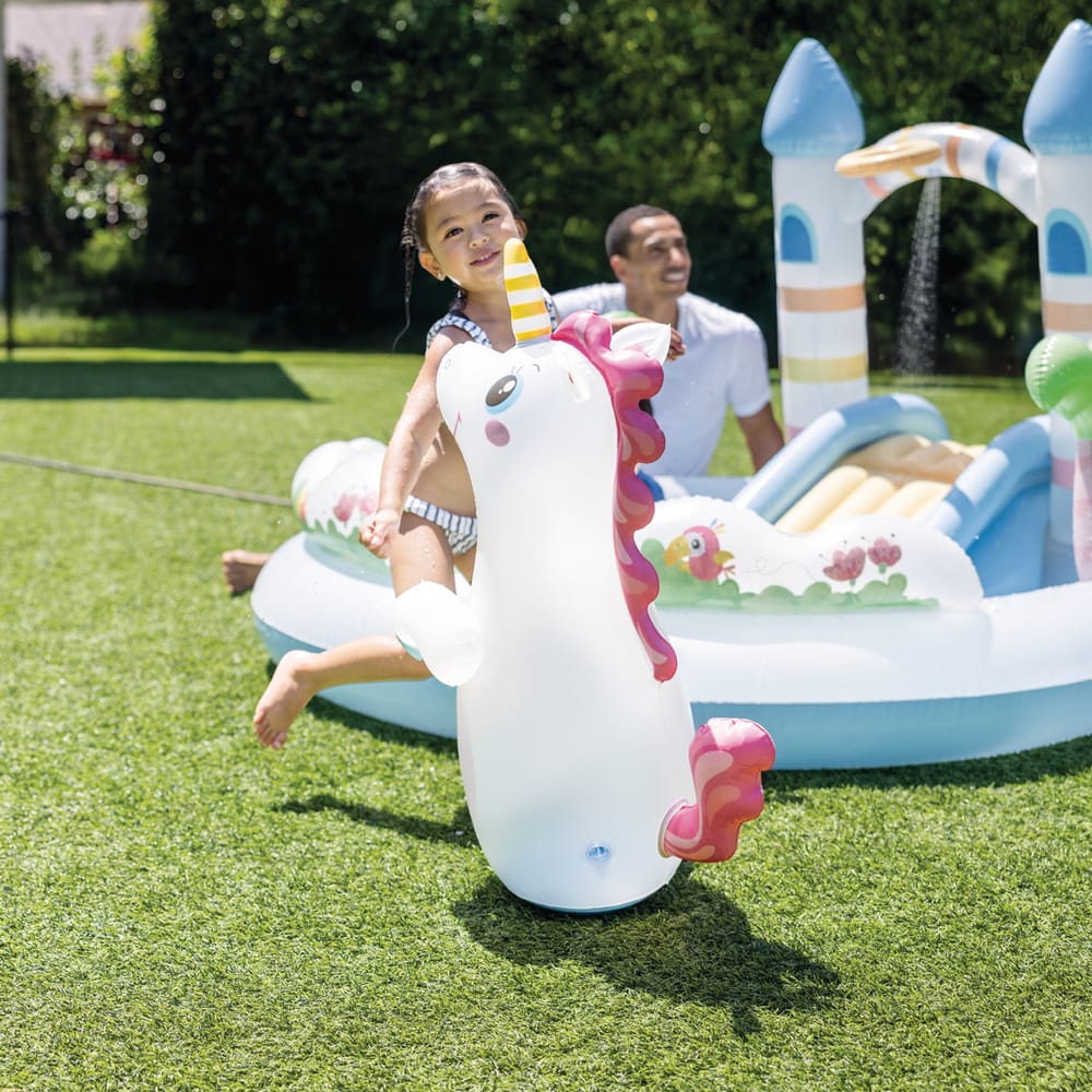 Alpha 55 Aire de Jeux Gonflable Château Magique – Licorne, Pulvérisateur & Toboggan