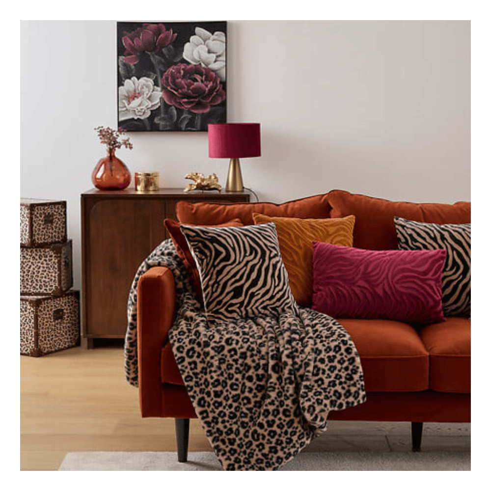 Alpha 55 Coussin Lynra velours jacquard motif tigre