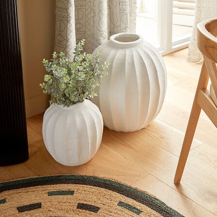 Alpha 55 Moyen Vase boule Amia en magnésie blanc – Élégant