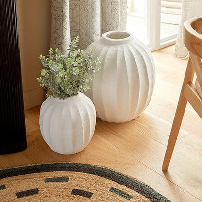 Alpha 55 Moyen Vase boule Amia en magnésie blanc – Élégant