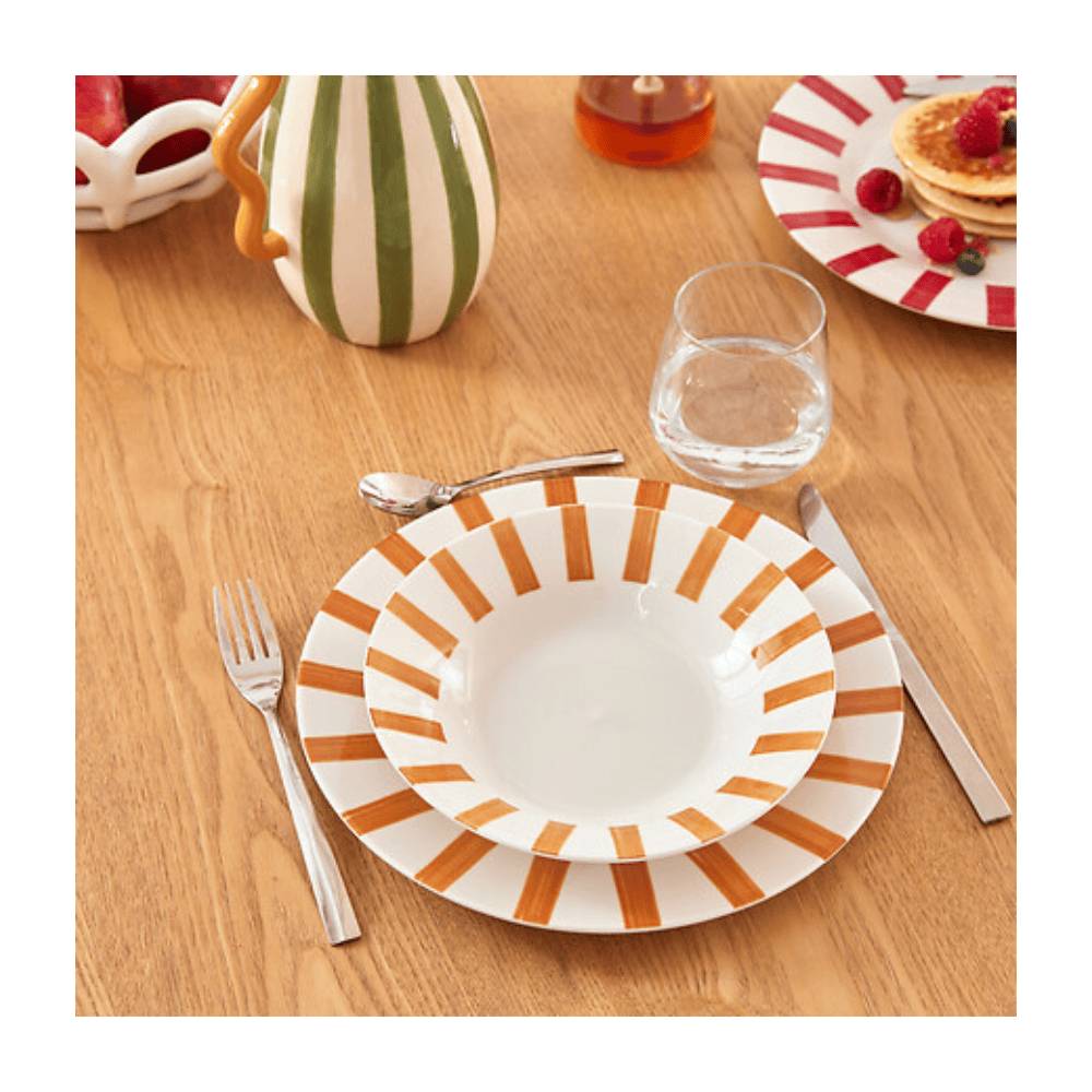 Alpha 55 Ocre Assiette creuse Chéri élégante et moderne