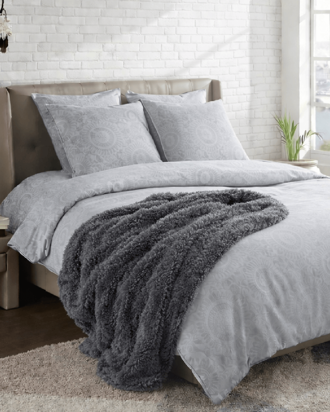 Alpha 55 Parure housse de couette et plaid élégant