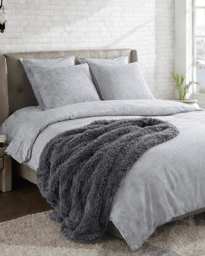 Alpha 55 Parure housse de couette et plaid élégant