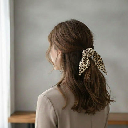 Alpha 55 Pince tissu satin imprimé – Accessoire cheveux élégant