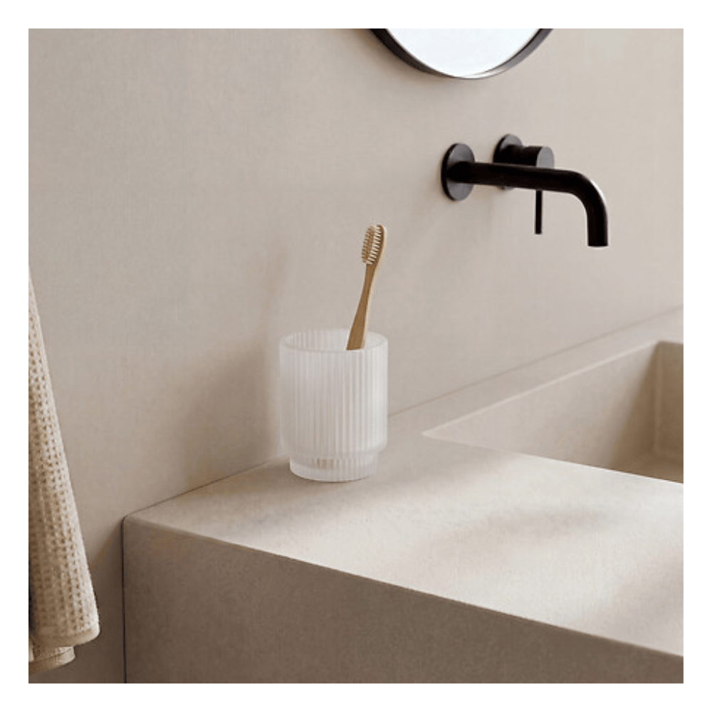Alpha 55 Pot à Brosse à Dents Solis Ø 8 cm Verre Transparent