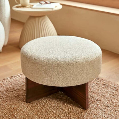 Alpha 55 Pouf Kayan en bouclette ivoire design