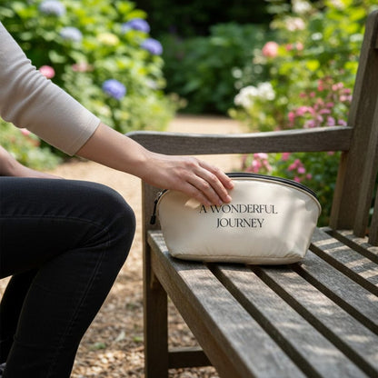 Alpha 55 Trousse Maquillage Ovale – Design Chic & Compact