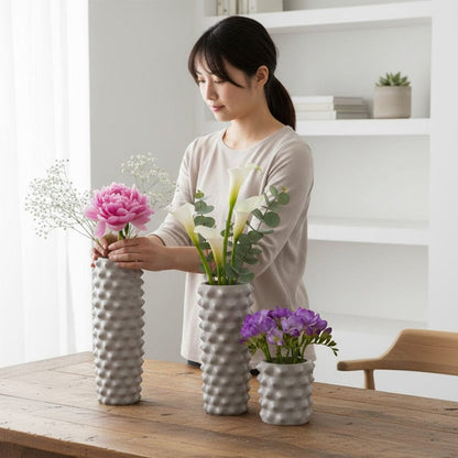 Alpha 55 Vase en céramique à picots décoratif design