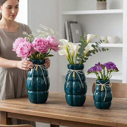 Alpha 55 Vase en céramique capitonné avec cordon décoratif