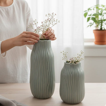 Alpha 55 Vase en céramique strié décoratif élégant