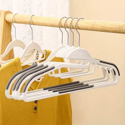 Alpha55 Set de 10 cintres en plastique blanc – Antidérapants